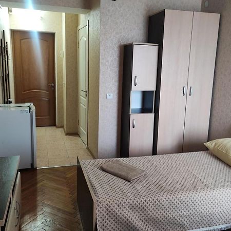 Hotel Prietenia Bender ภายนอก รูปภาพ