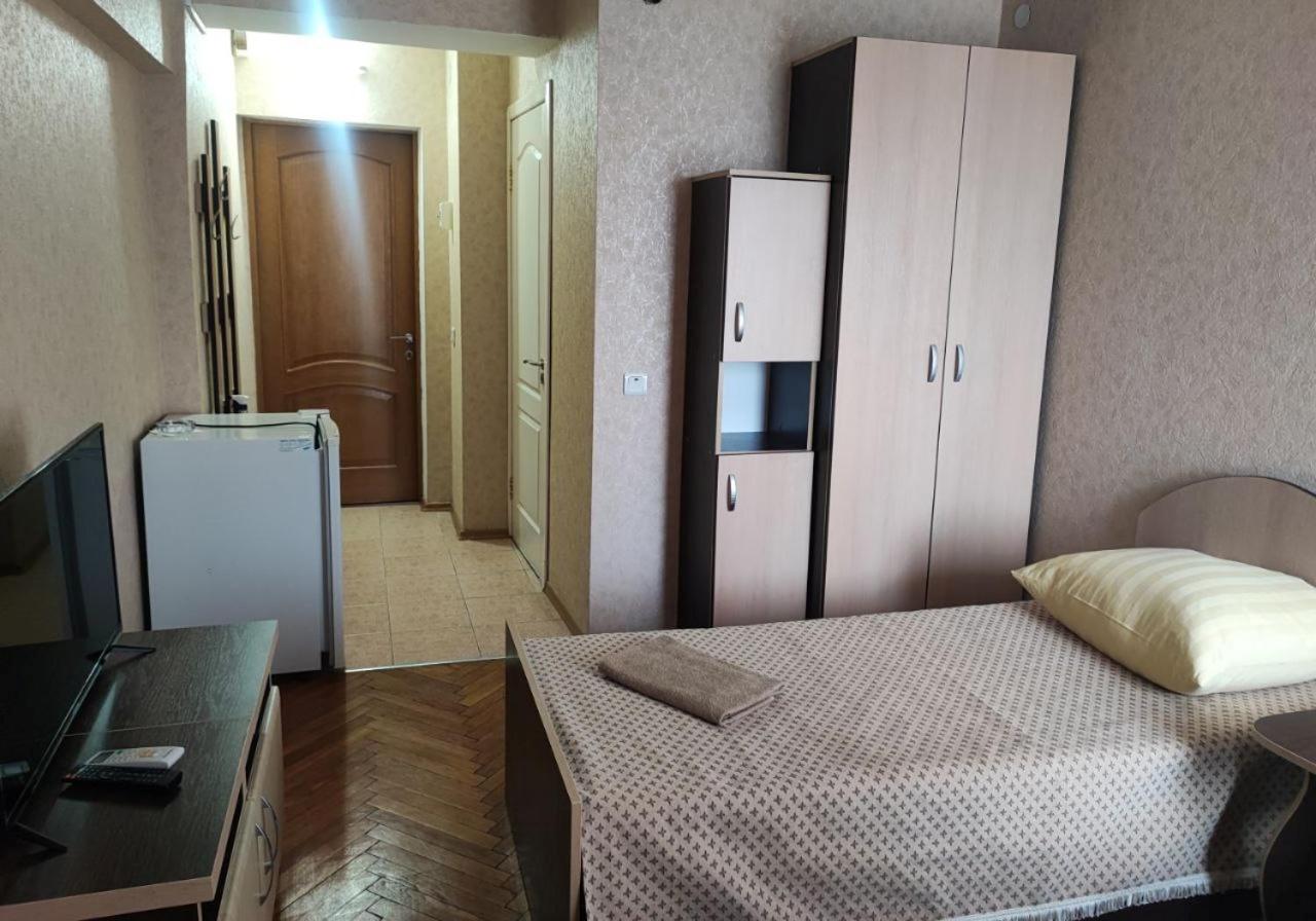 Hotel Prietenia Bender ภายนอก รูปภาพ