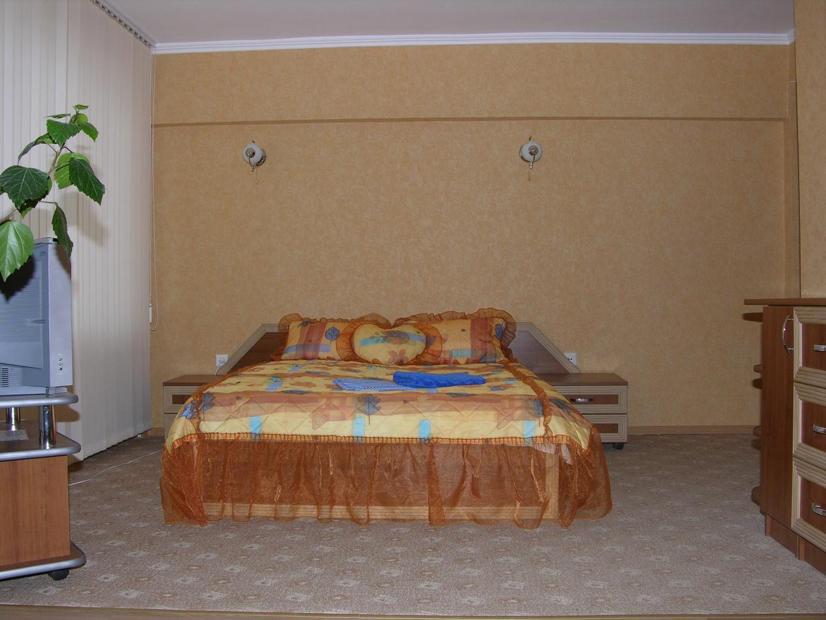 Hotel Prietenia Bender ห้อง รูปภาพ