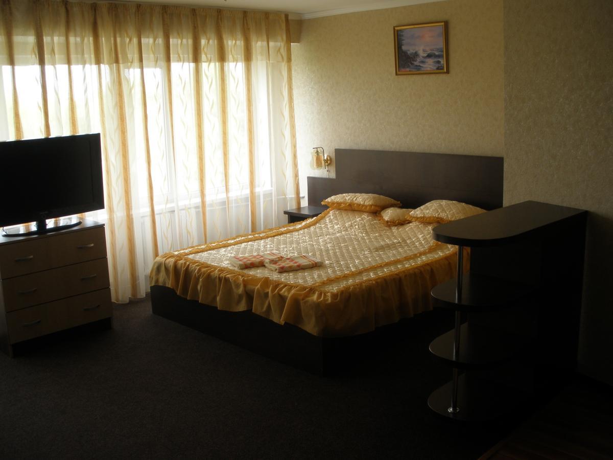 Hotel Prietenia Bender ห้อง รูปภาพ