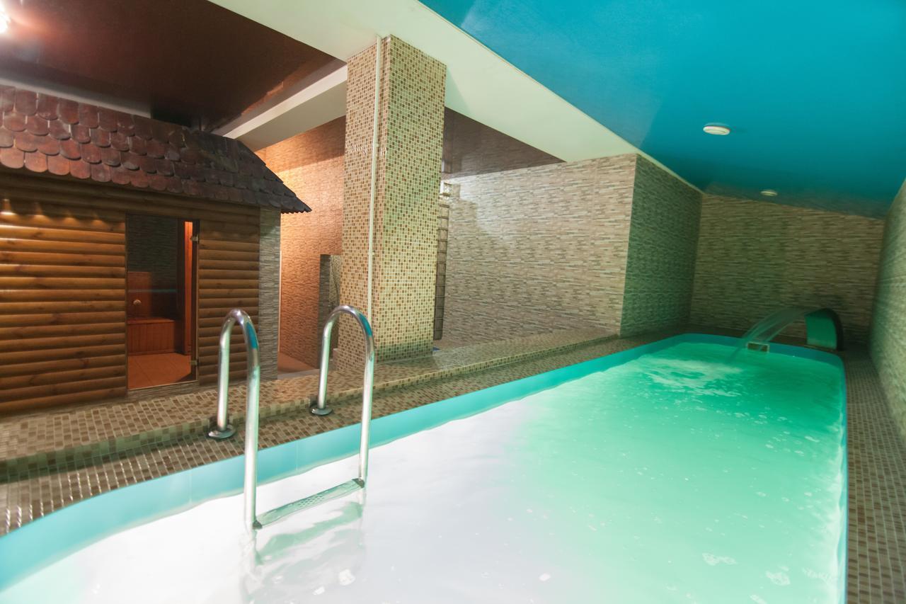 Hotel Prietenia Bender ภายนอก รูปภาพ