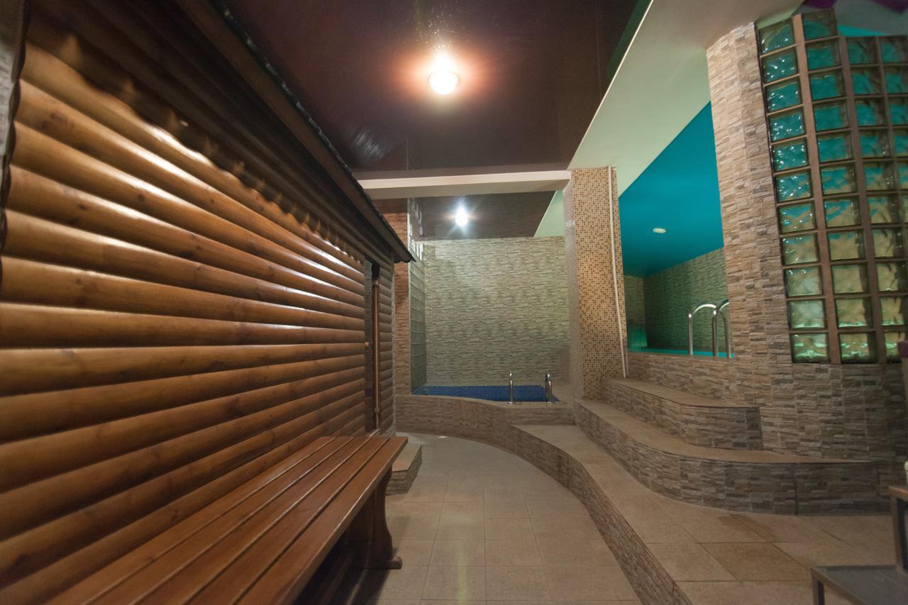 Hotel Prietenia Bender ภายนอก รูปภาพ