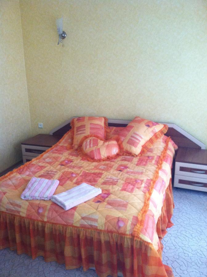 Hotel Prietenia Bender ภายนอก รูปภาพ
